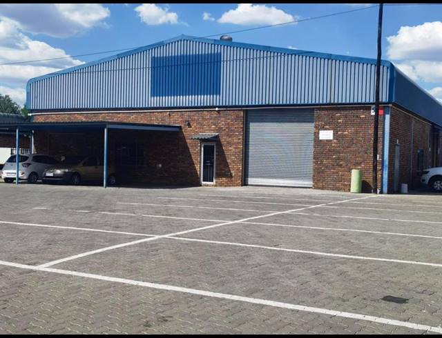 INDUSTRIAL PROPERTY TO RENT IN SILVERTON